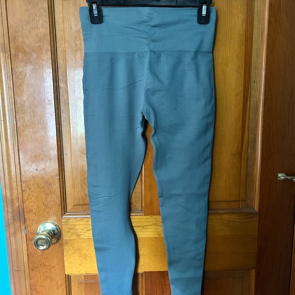 Set Active Sculptflex Leggings in Wave - Picture 7 of 9